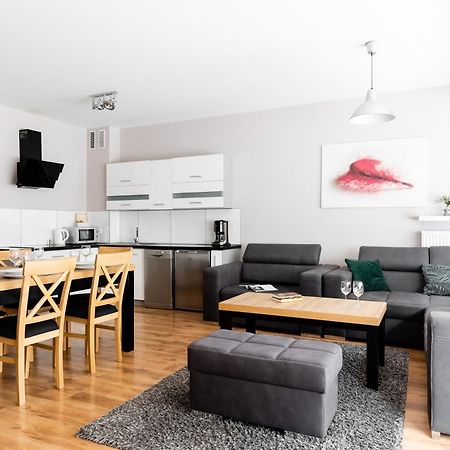 Apartamenty Oaza Deluxe ザコパネ エクステリア 写真
